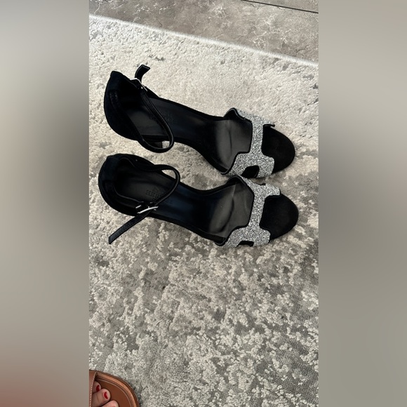Hermes heels never worn. Brand new. - Picture 7 of 7